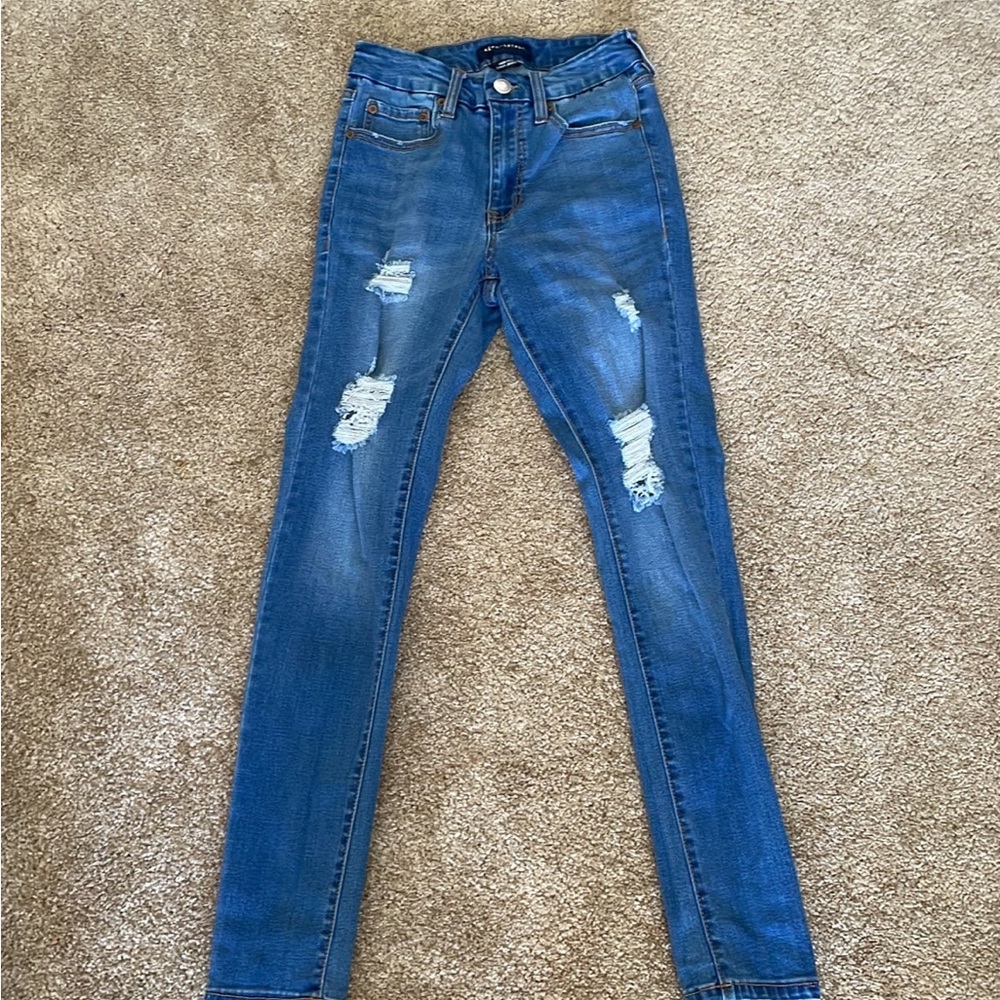 Aeropostale